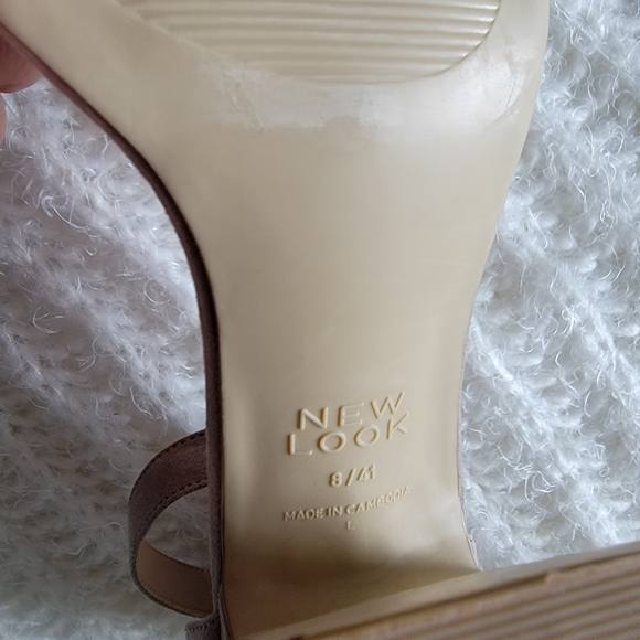 New Look Faux Suede Heeled Sandals 10 - Picture 4 of 4
